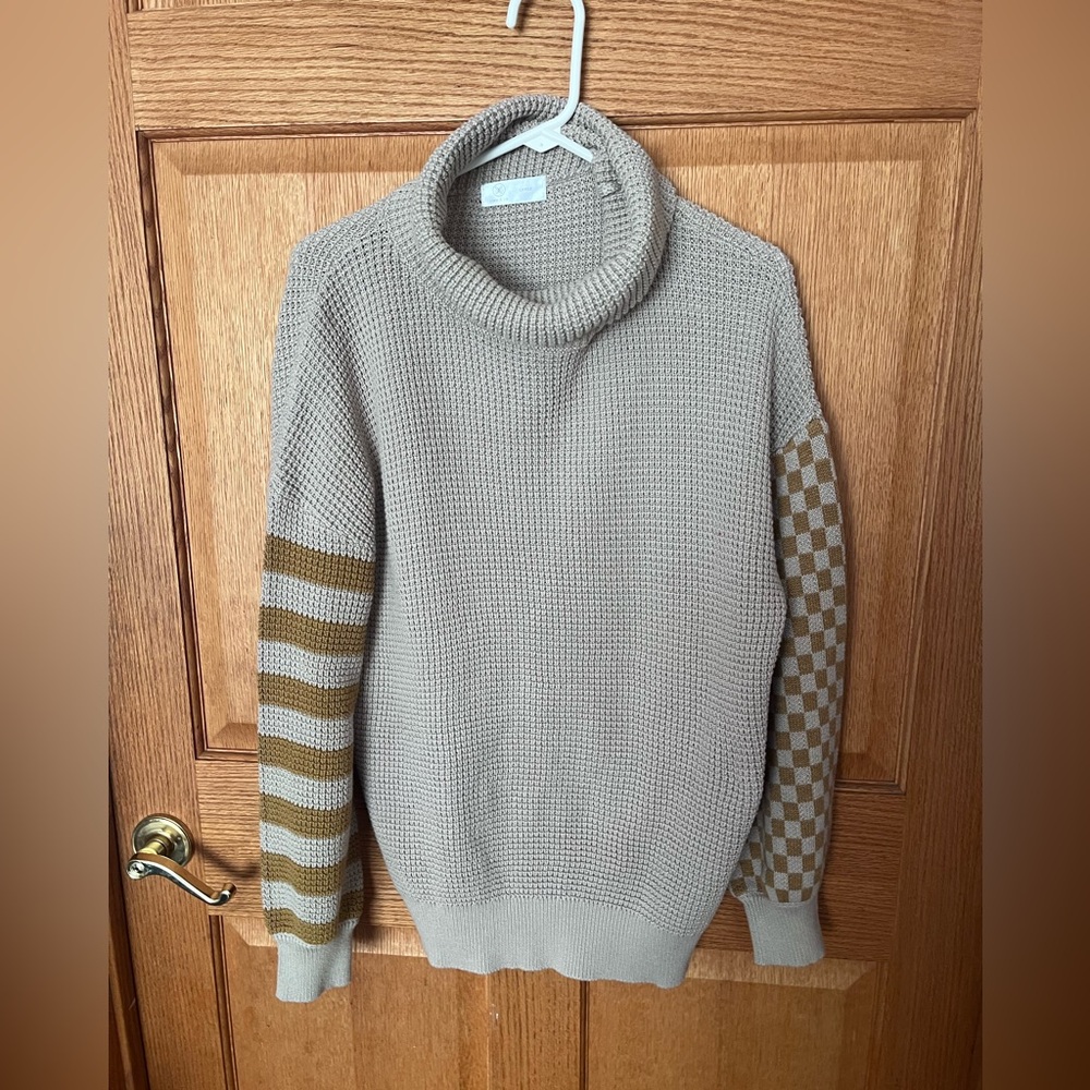 Liam & Co Neutral Turtleneck Sweater with Patterned Sleeves